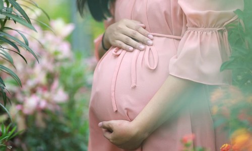 懷孕媽咪可用精油嗎？四大重點要注意！